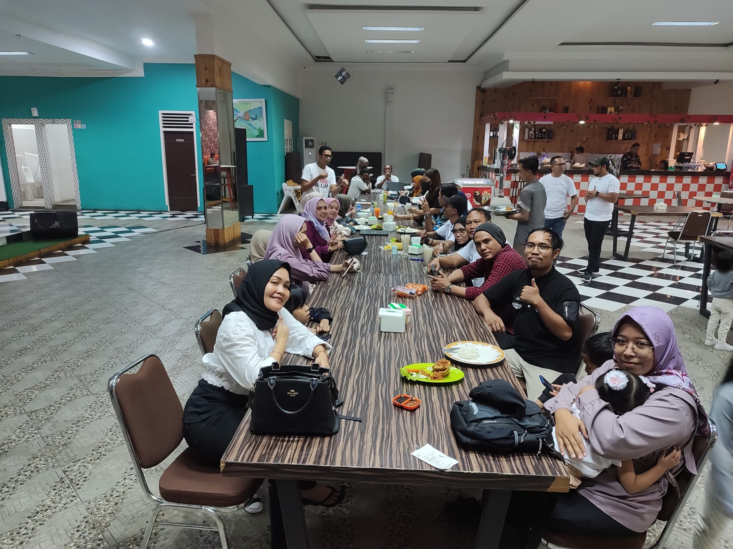 Komunitas Mobil Yaris Bakpao Aceh Dan Sumut Gelar acara Halalbihalal