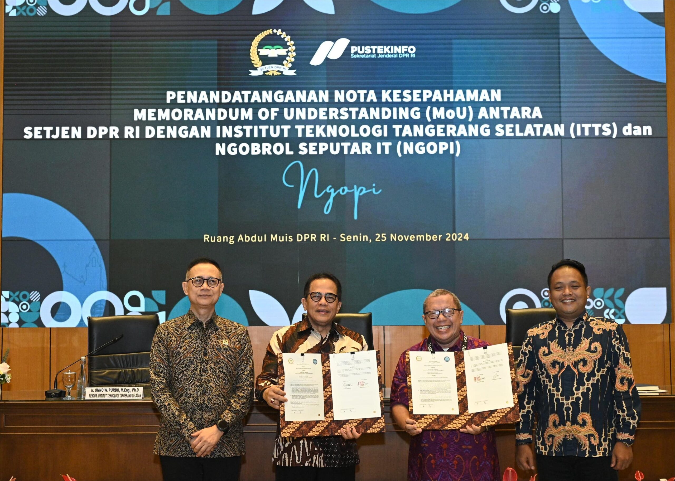 Transformasi Digital Dan Penguatan Keamanan Siber, Setjen DPR RI - ITTS Tandatangani MoU