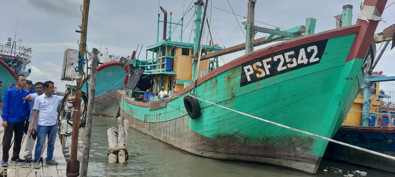 HNSI Kota Medan Sesalkan 4 Kapal Asing Hasil Tangkapan Disimpan Di Gudang Milik Swasta