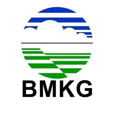 BMKG Sumut Keluarkan Peringatan Dini Hujan Lebat Disertai Petir Dan Angin Kencang