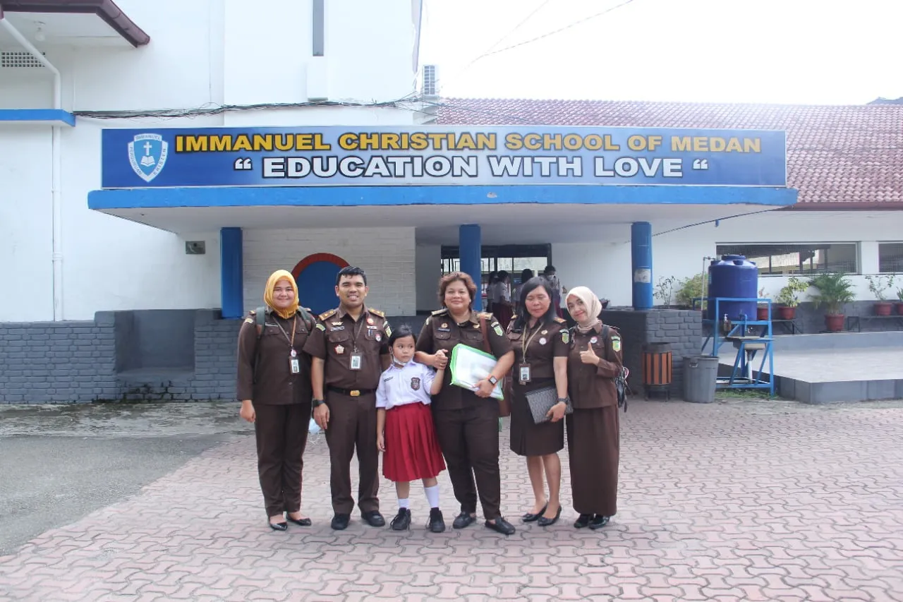 Jaksa Masuk Sekolah "Immanuel" Medan Ajak Siswa Bijak Menggunakan Media Sosial