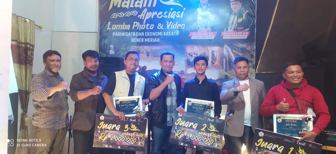 Dinas Pariwisata Bener Meriah Serahkan Hadiah Para Juara Lomba Foto Dan Video