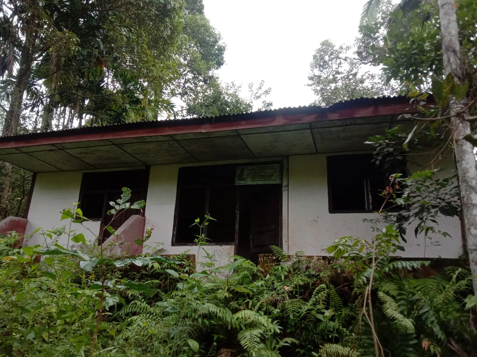 Kunjungi SDN Dan SMPN Lae Ikan, Melalui APSI Pemerintah Diminta Buka Mata