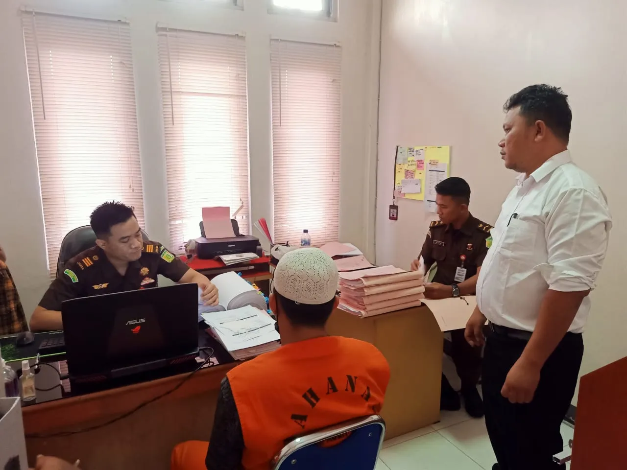 Polres Aceh Tamiang Limpahkan Kasus Korupsi ADD Ke Kejaksaan