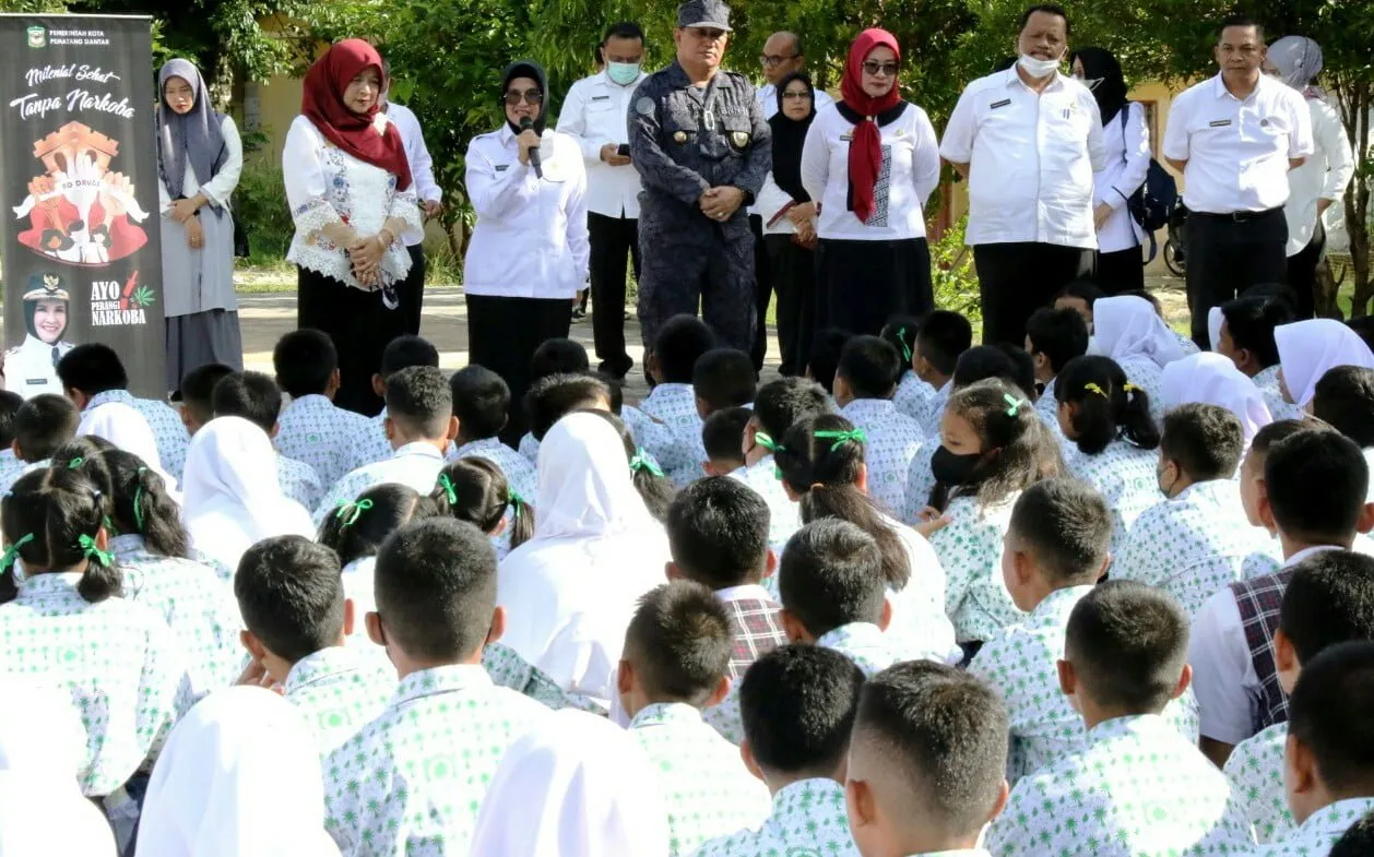 Wali Kota Pematang Siantar Sosialisasi P4GN Kepada Pelajar SMP