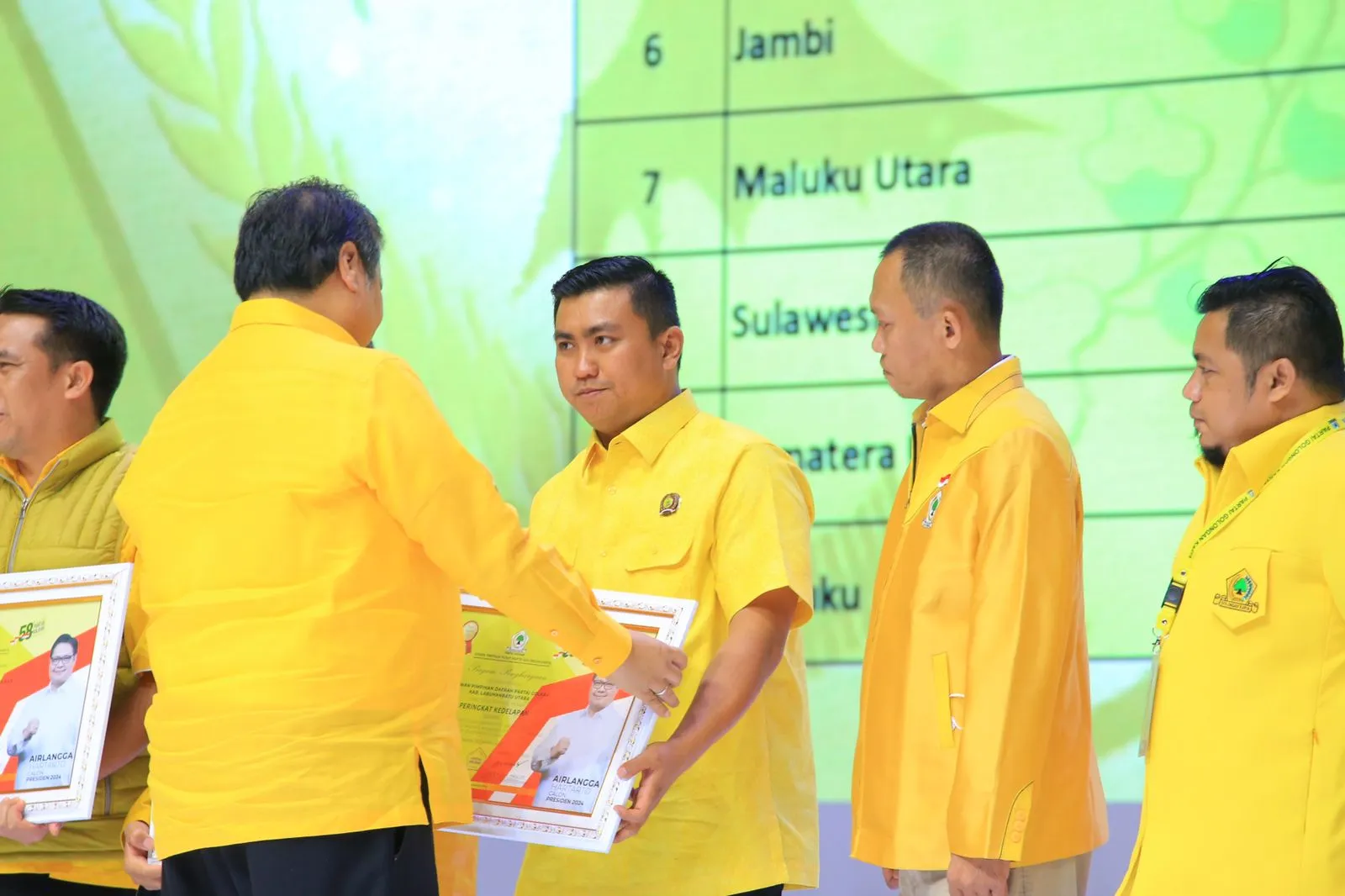 DPD Golkar Labura Peringkat 8 Nasional