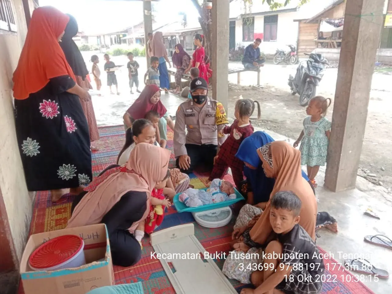 Bhabinkamtibmas Sambangi Kaum Ibu