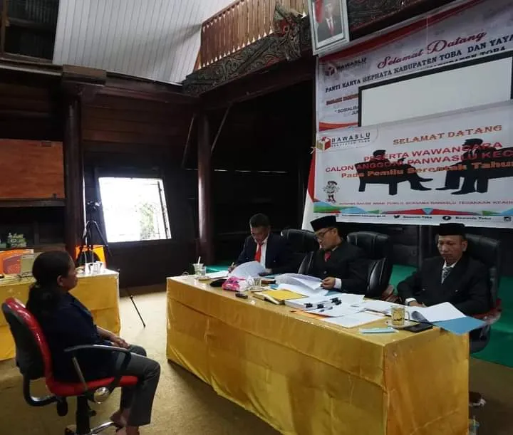 96 Calon Anggota Panwascam Kabupaten Toba Ikuti Tes Wawancara