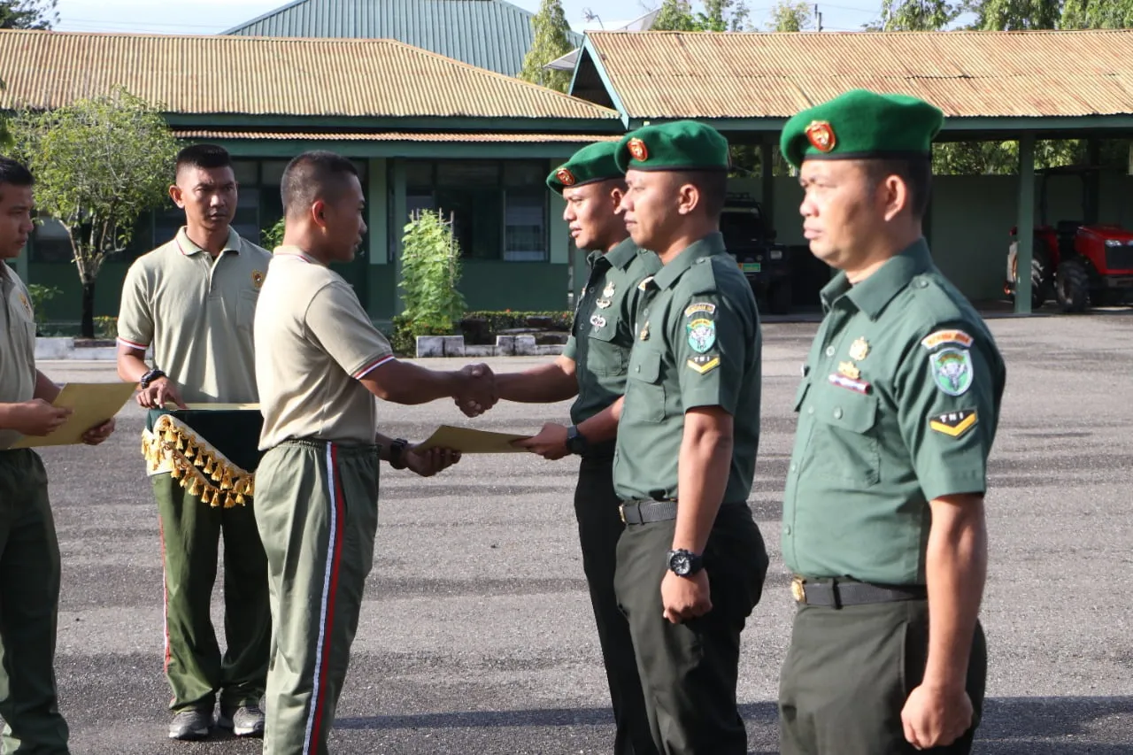 Kodim 0104/Atim Gelar Upacara Korp Raport Personel Pindah Satuan
