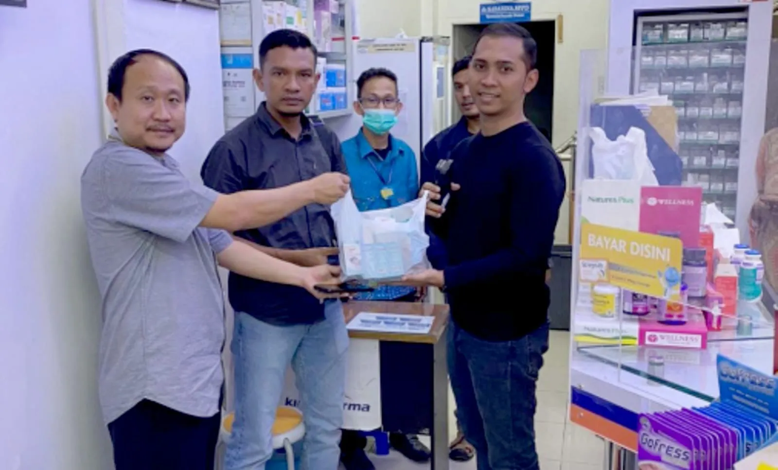 Polres Pidie Cek Apotek Pastikan Tidak Jual Obat Sirop