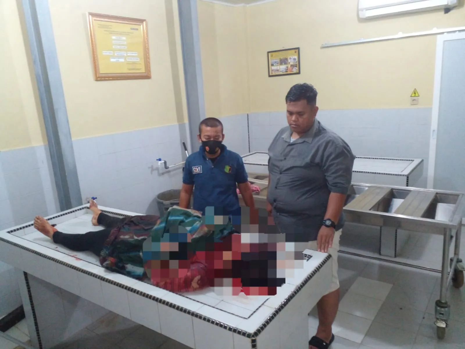 Bacok Istri Hingga Tewas, Suami Diamuk Massa