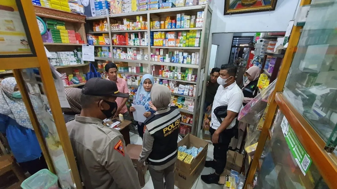 Cegah Peredaran Obat Sirop,  Polres Abdya Datangi Sejumlah Apotek