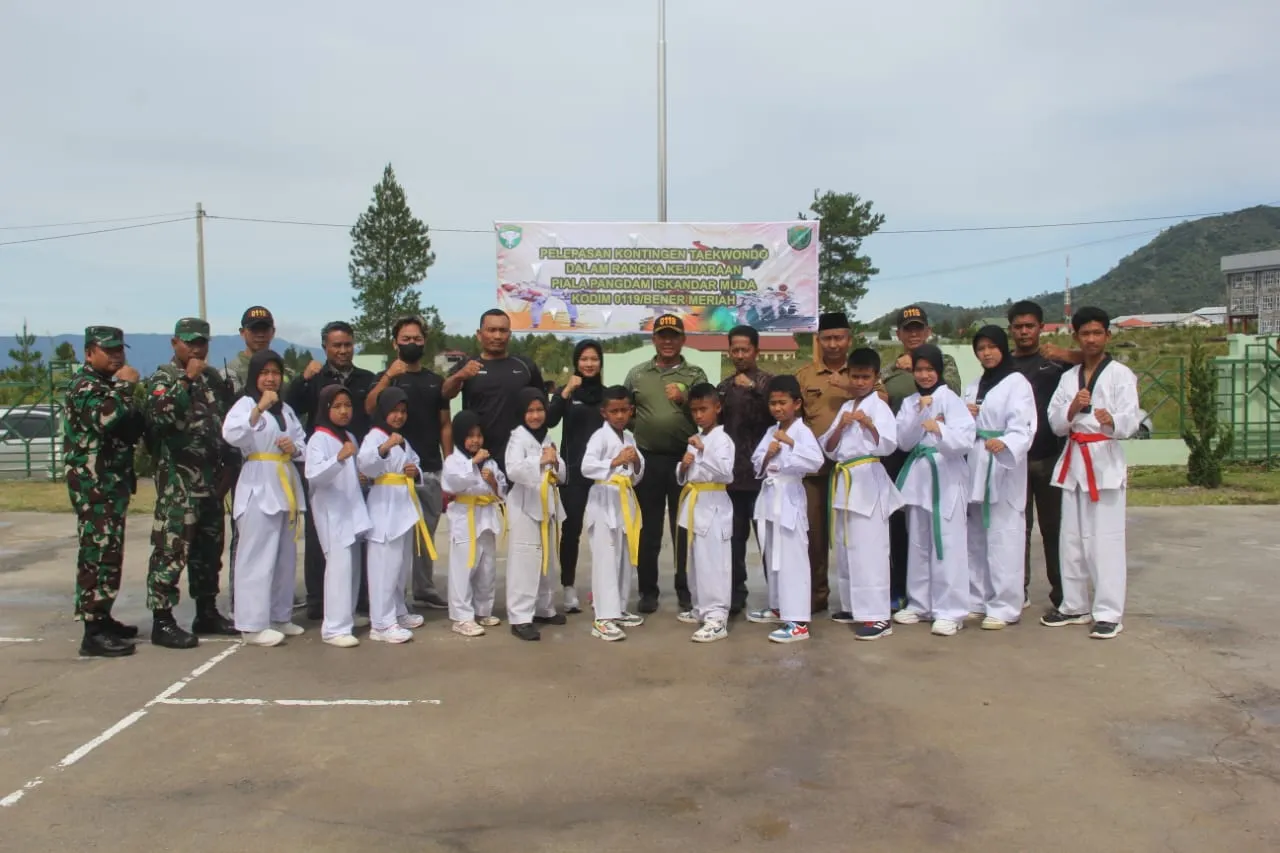Kodim 0119/BM Lepas Kontingen Taekwondo Piala Pangdam IM