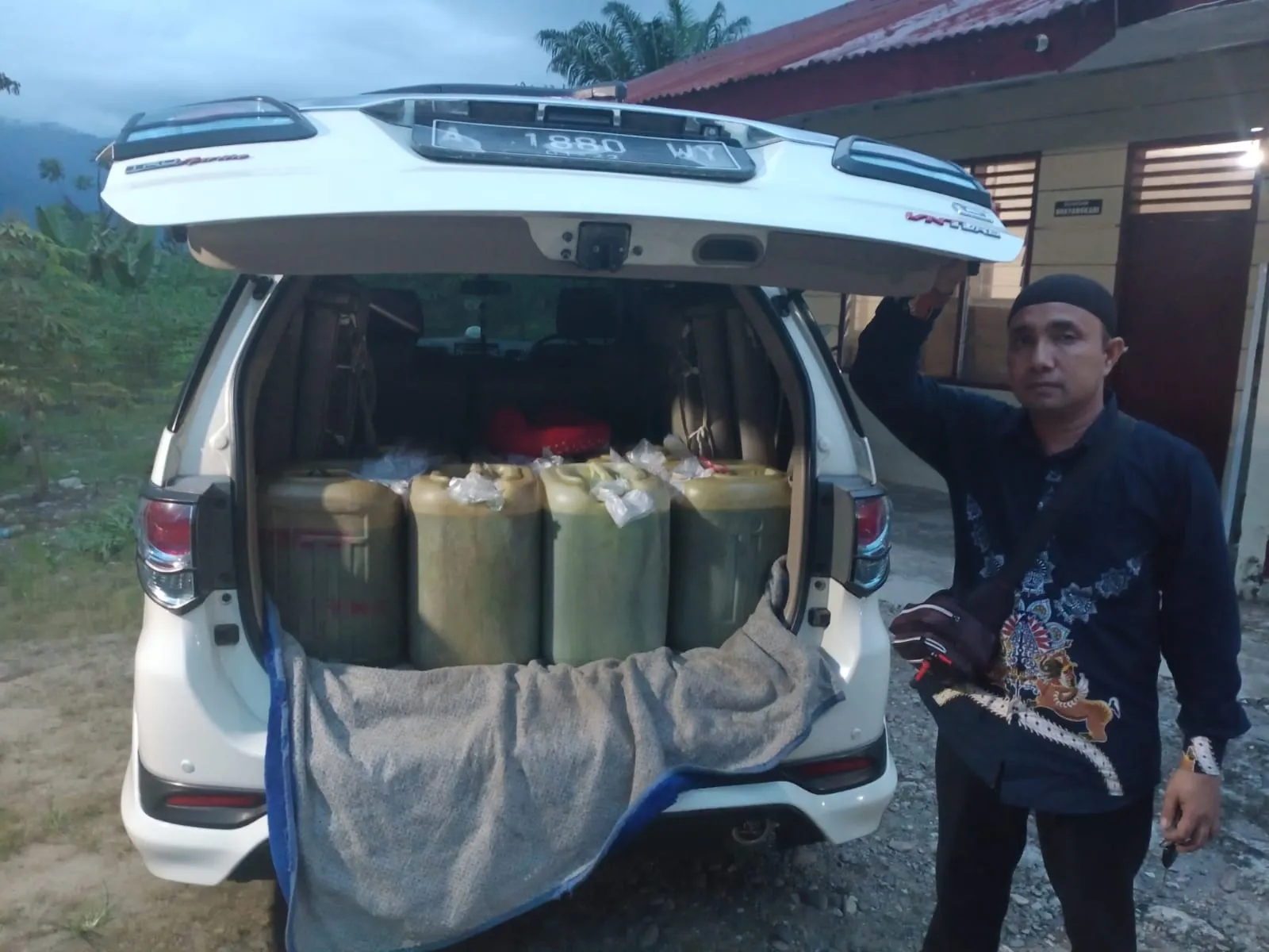 Polsek Lawe Alas Agara Tangkap Pelangsir Pertalite
