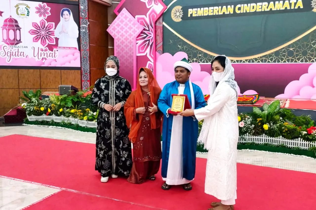Pengajian Sejuta Umat, TGB: Membangun Nasionalisme Harus Dimulai Dari Keluarga