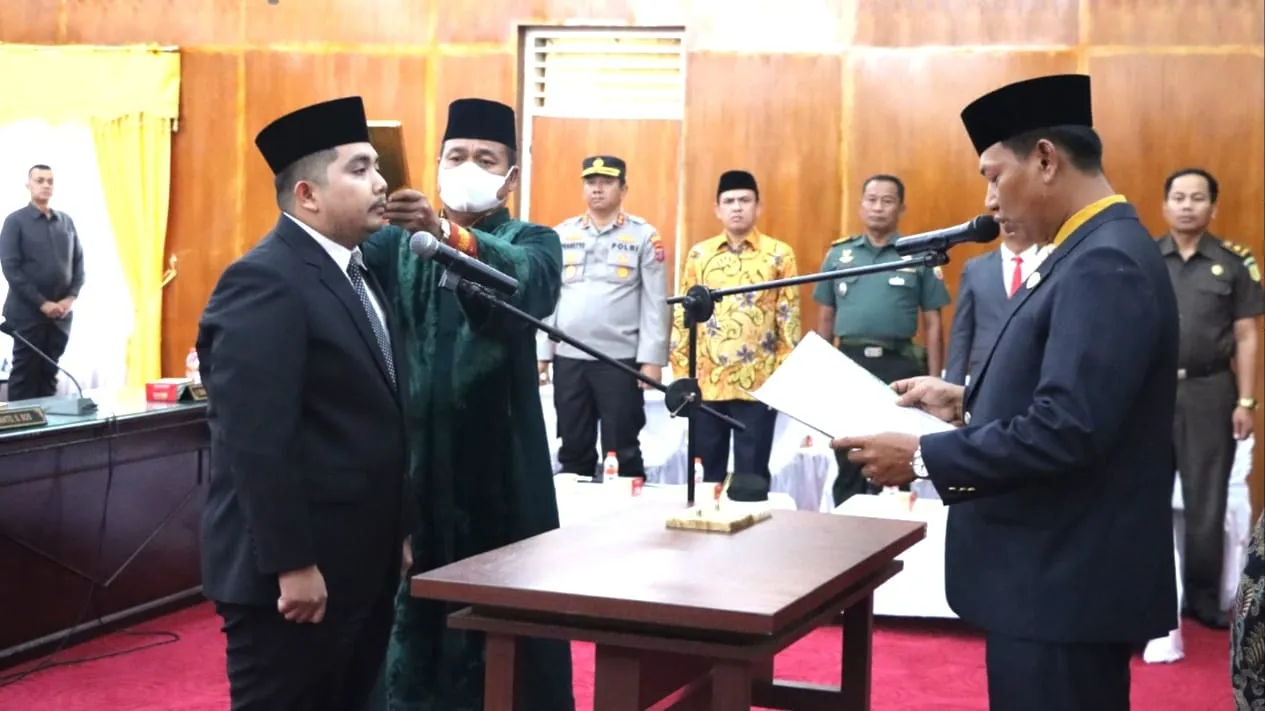 Rizky Fazri Harahap Dilantik Jadi Anggota DPRD Padang Sidempuan