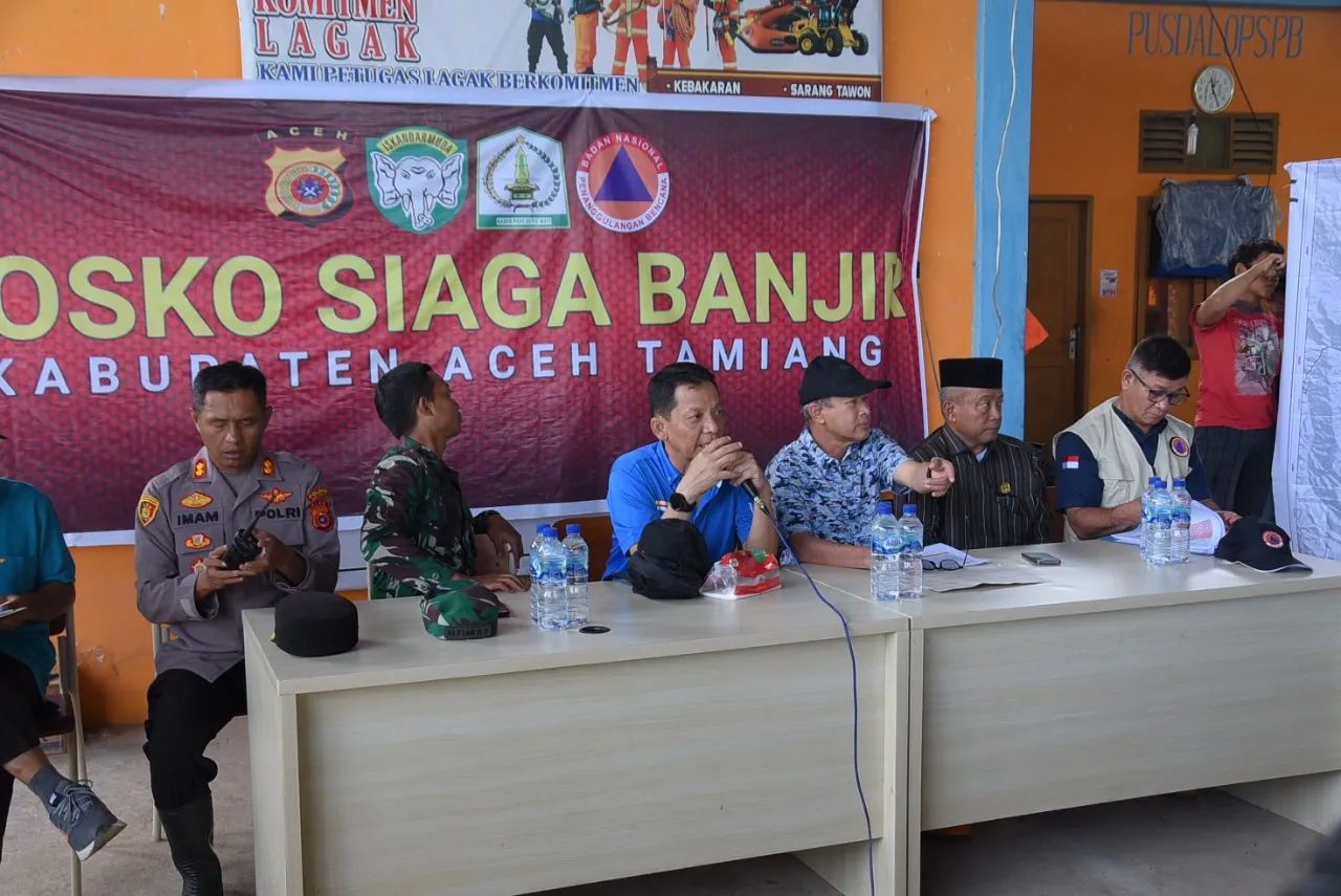 Pj Gubernur Aceh Tinjau Banjir Aceh Tamiang