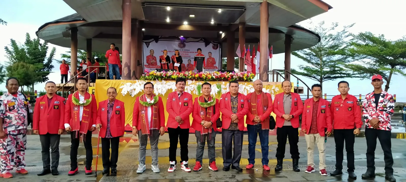 Pengurus DPC Pemuda Batak Bersatu Kepulauan Nias Dilantik