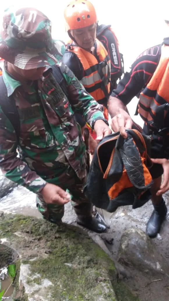 Tas Pemancing Yang Hilang Ditemukan, Pencarian Korban Dilanjutkan Besok