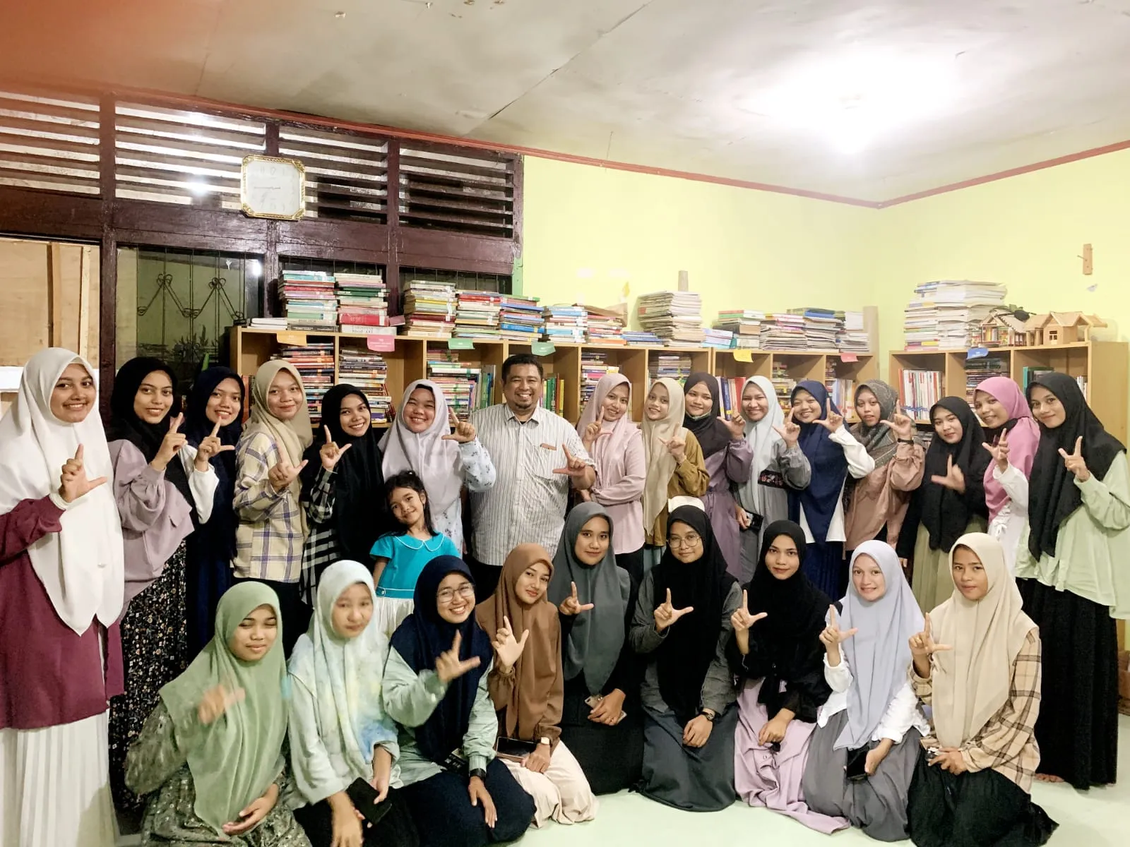 25 Mahasiswa IP UINAR Lakukan Mini Riset Di RUMAN Aceh