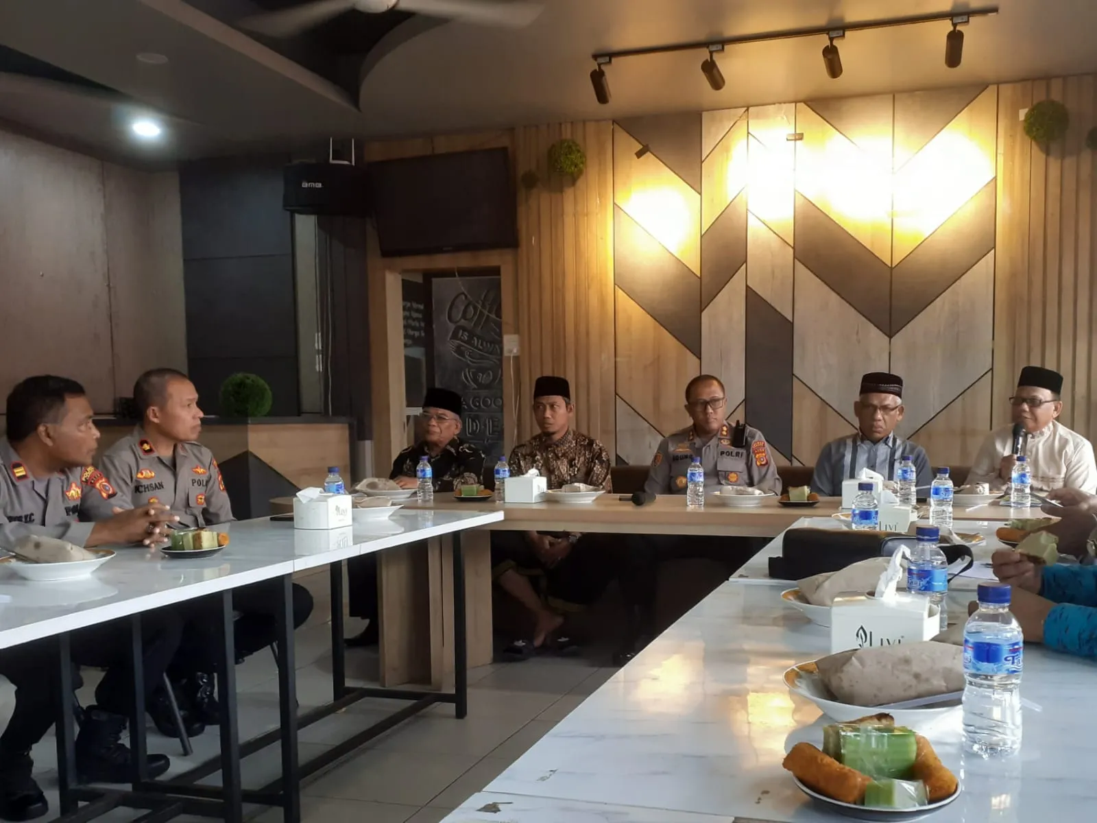 Polres Langsa Gelar Jumat Curhat Dengan Masyarakat