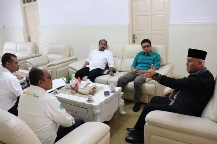 Kementerian PUPR-Bupati Bahas Kelanjutan Pembangunan Jembatan Uning