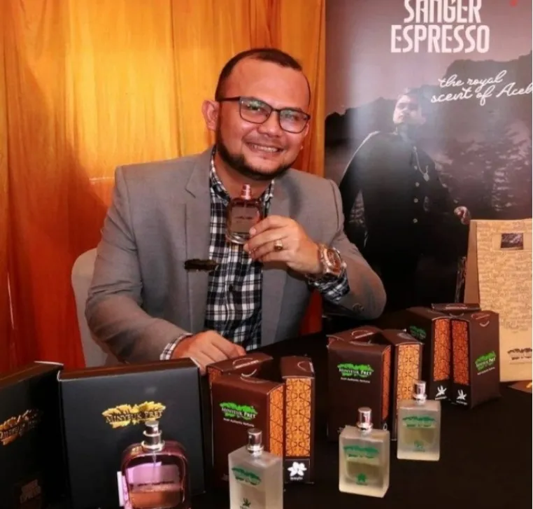 Daudy Sukma Minyak Pret 'Wangikan' Kampus USK