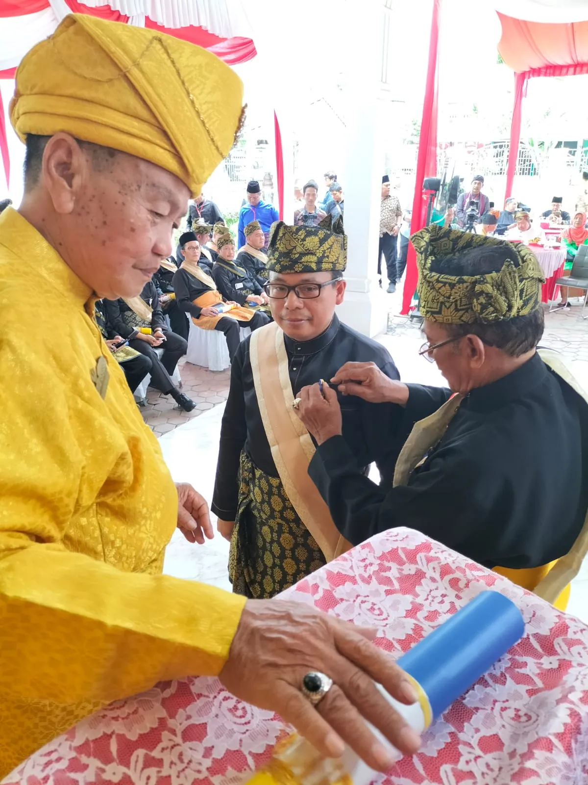 Zulkifli Sitorus Dianugerahi Gelar Datuk Widyanata Mukti Dari Raja Bedagai