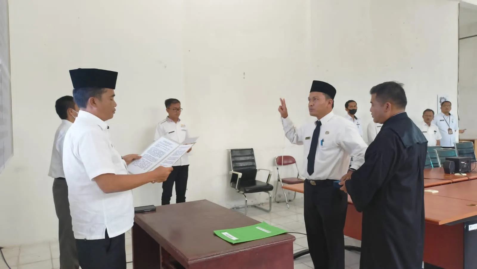 Bupati Toba Segera Evaluasi Kinerja Pejabat Administrator Baru Dilantik