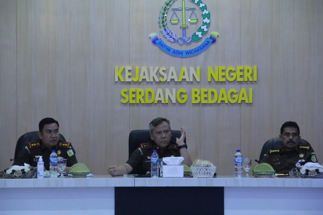 Kunjungan Di Kejari Sergai, Kajati Sumut Imbau Tetap Jaga Kekompakan Dan Integritas
