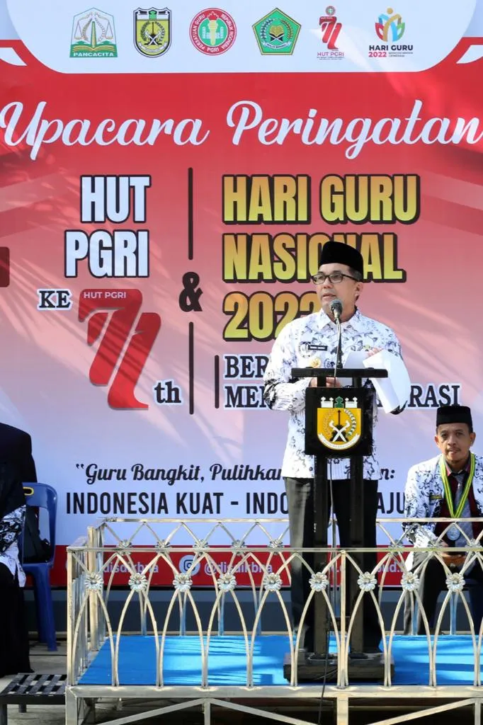 <em>Pemko Banda Aceh Komit Perjuangkan Hak Guru</em>