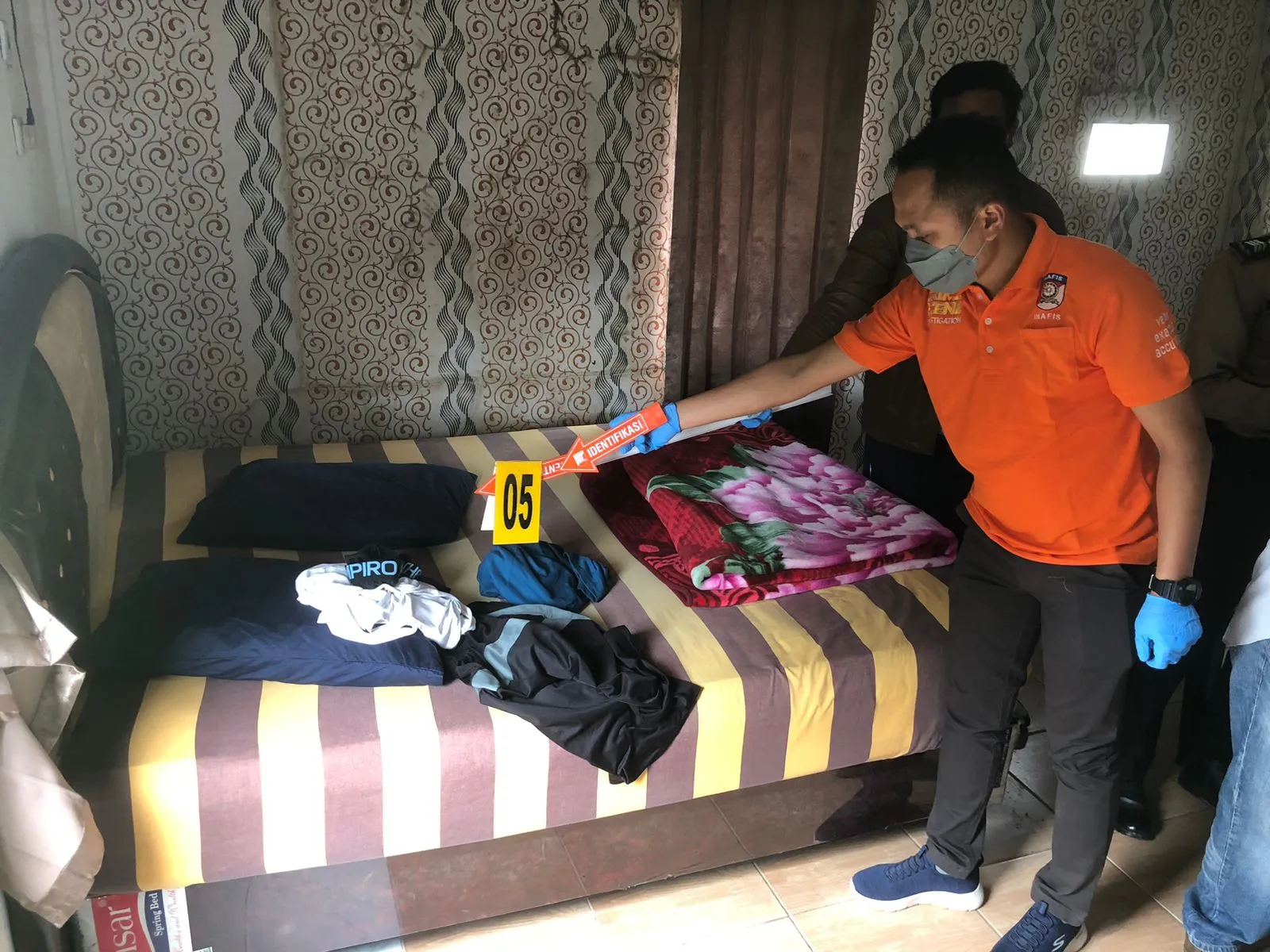 Tamu Hotel Tewas Di Kamar Mandi
