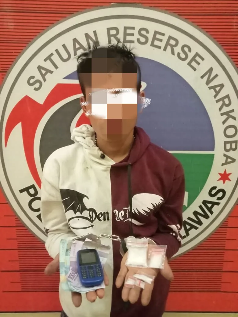 Tersangka BS Diduga Pengedar Narkoba Diamankan Polisi