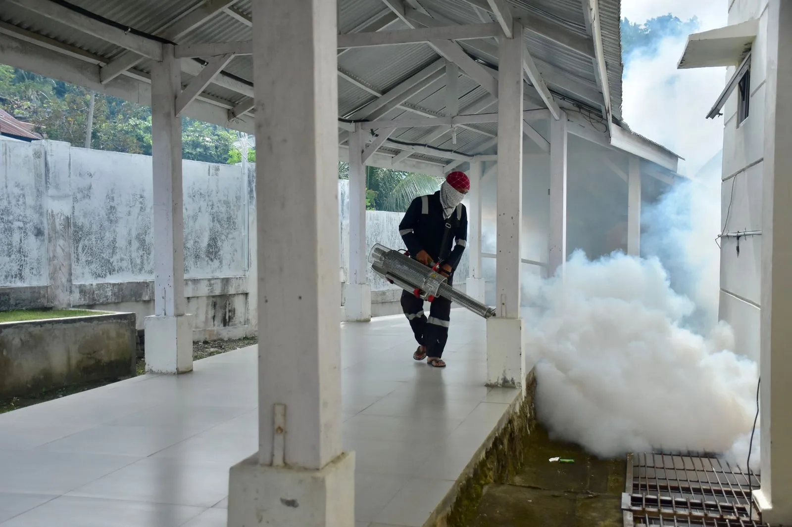 Cegah Penularan DBD, Dinkes Sabang Lakukan Fogging