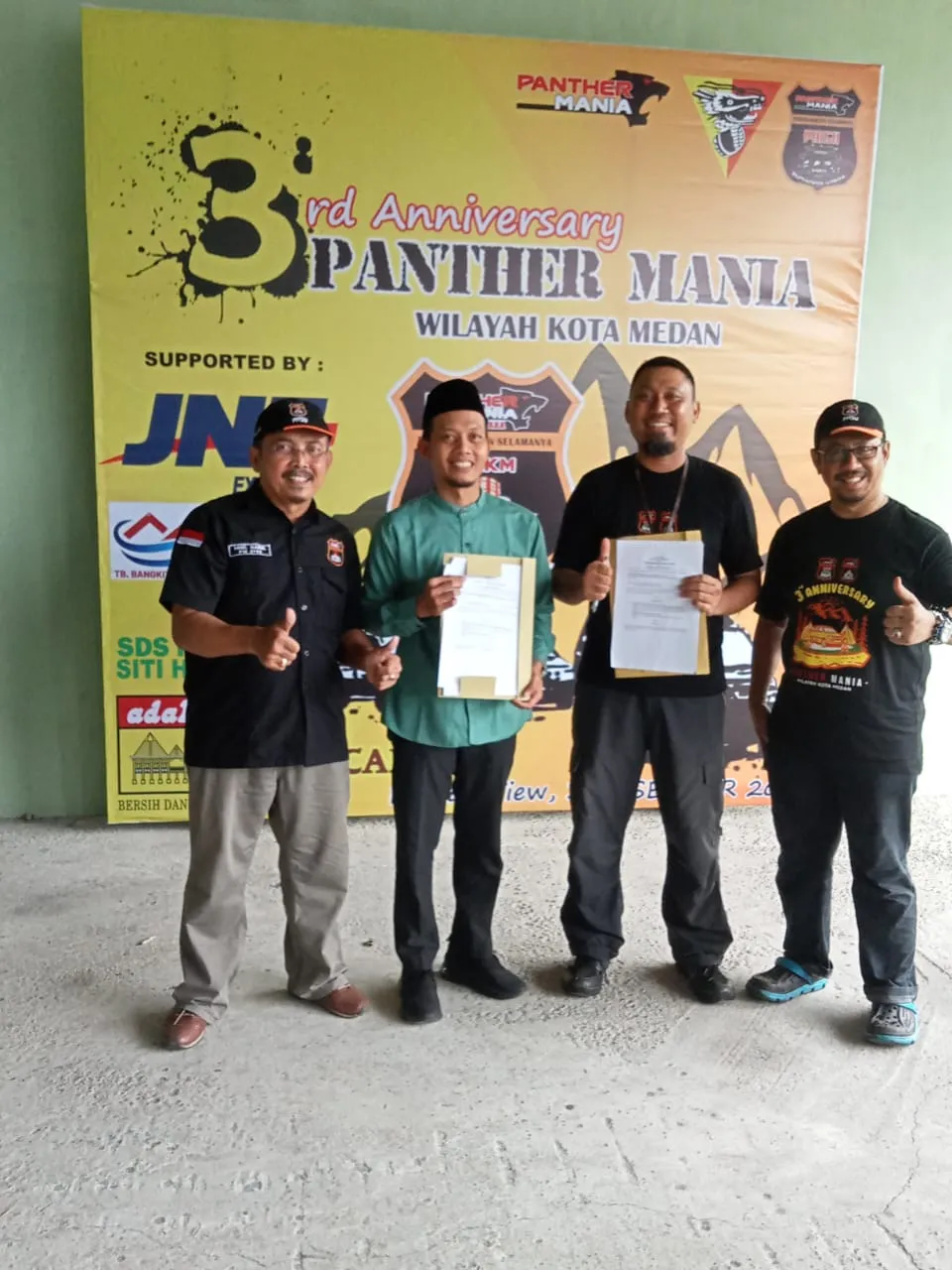 <em>Anniversary ke 3, Panther Mania Kota Medan bersama Yonkav 6/NK adakan Santunan dan MOU Forum Zakat</em>