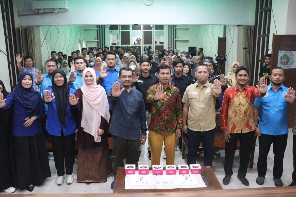 <em>Ketua DPRK Ajak Mahasiswa UIN Ar-Raniry Kampanyekan Anti Narkoba</em>