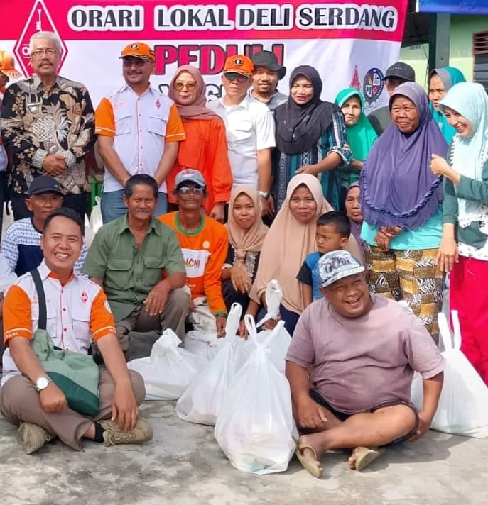 ORARI Deliserdang Peduli Serahkan Bantuan Sembako Kepada Korban Banjir Dan Kaum Dhuafa