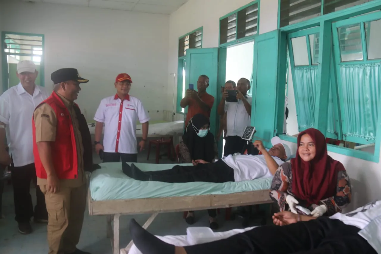 Peringatan Hari Ibu ke 91, 50 karyawan PTPN IV Unit Kebun Sosa Donor Darah.