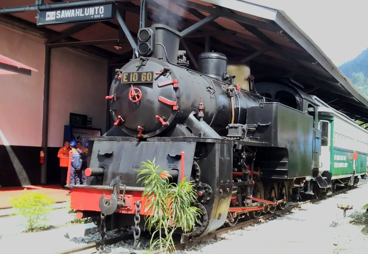 Sinergi BUMN, KA Wisata Mak Itam Kembali Beroperasi
