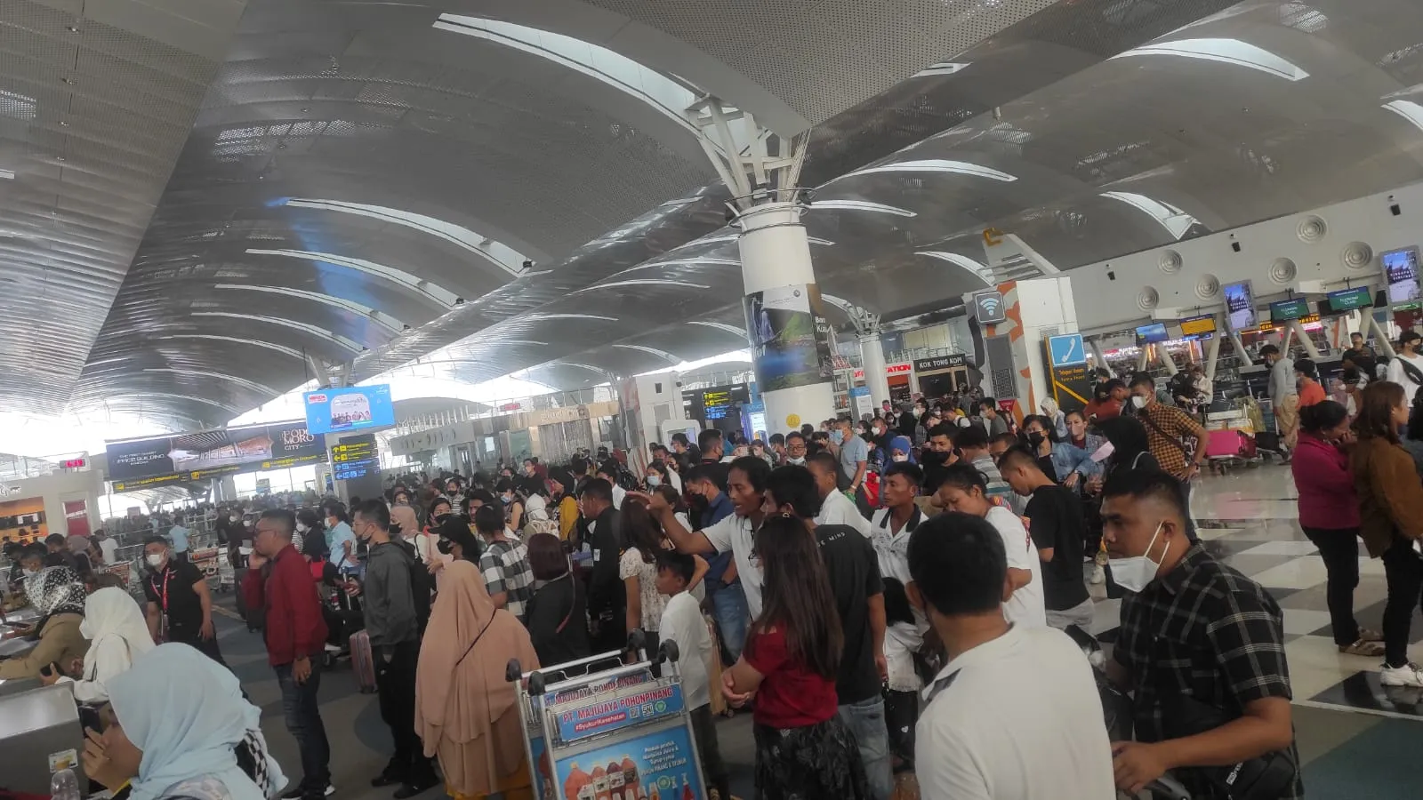 Arus Balik Nataru Di KNIA Ramai