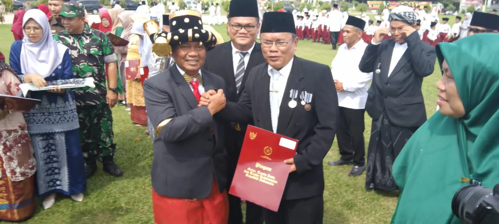 HAB Ke-77 Kemenag RI Di Palas, 32 ASN Terima Satya Lencana