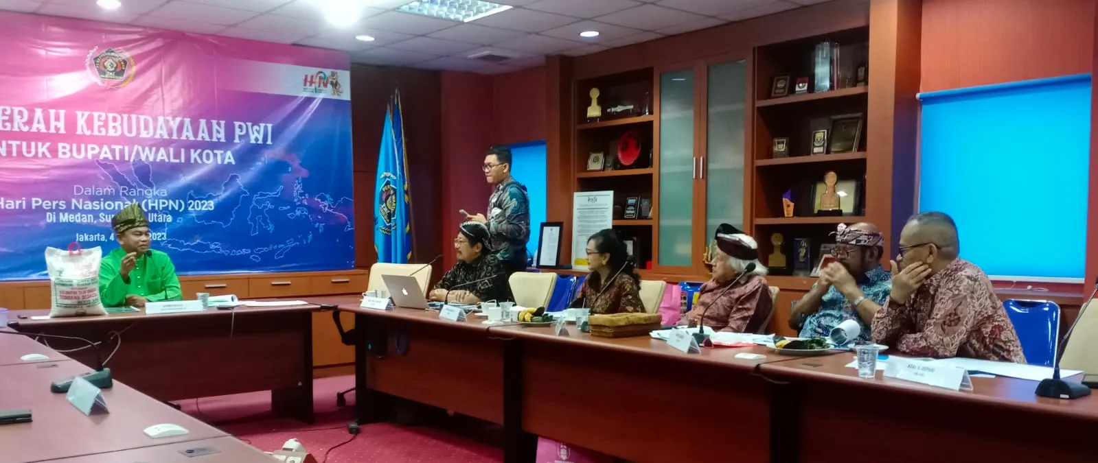 Darma Wijaya Persentasekan Penggemukan Sapi Dan Gerebek Dahsyat Di AK-PWI