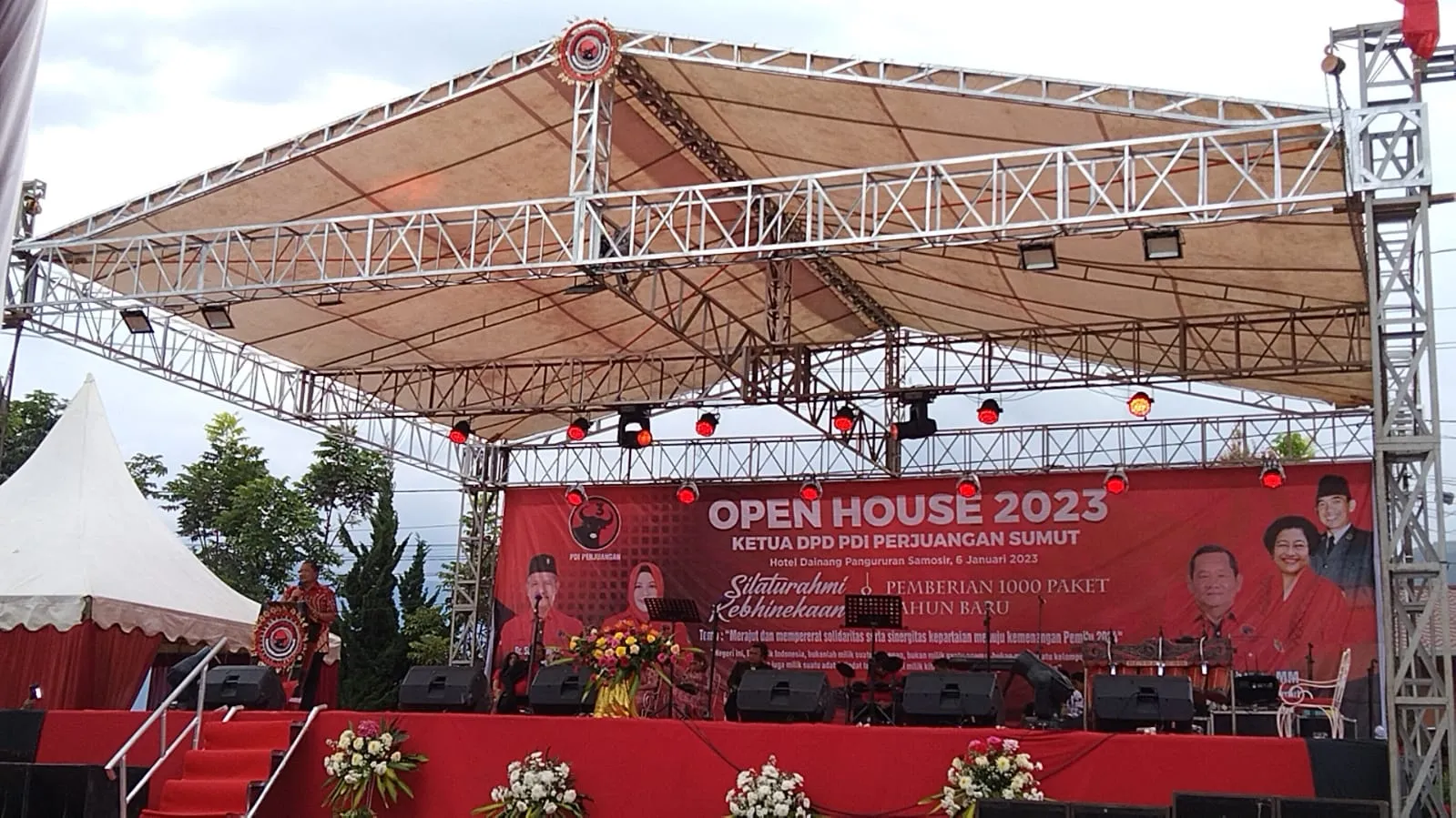 Jangan Seperti di Samosir, Anaknya Bupati Tapi Bapaknya yang Mengatur