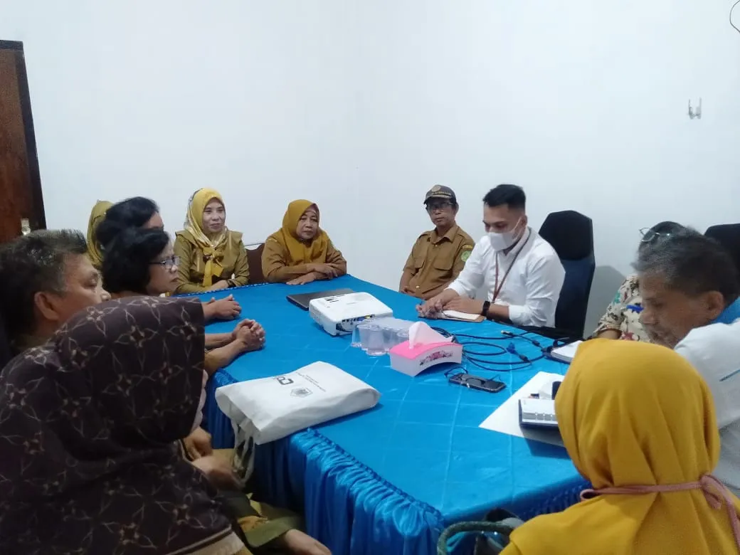 Pengelolaan Tak Transparan, Sejumlah Guru Adukan Koperasi Guru Ke Ombudsman