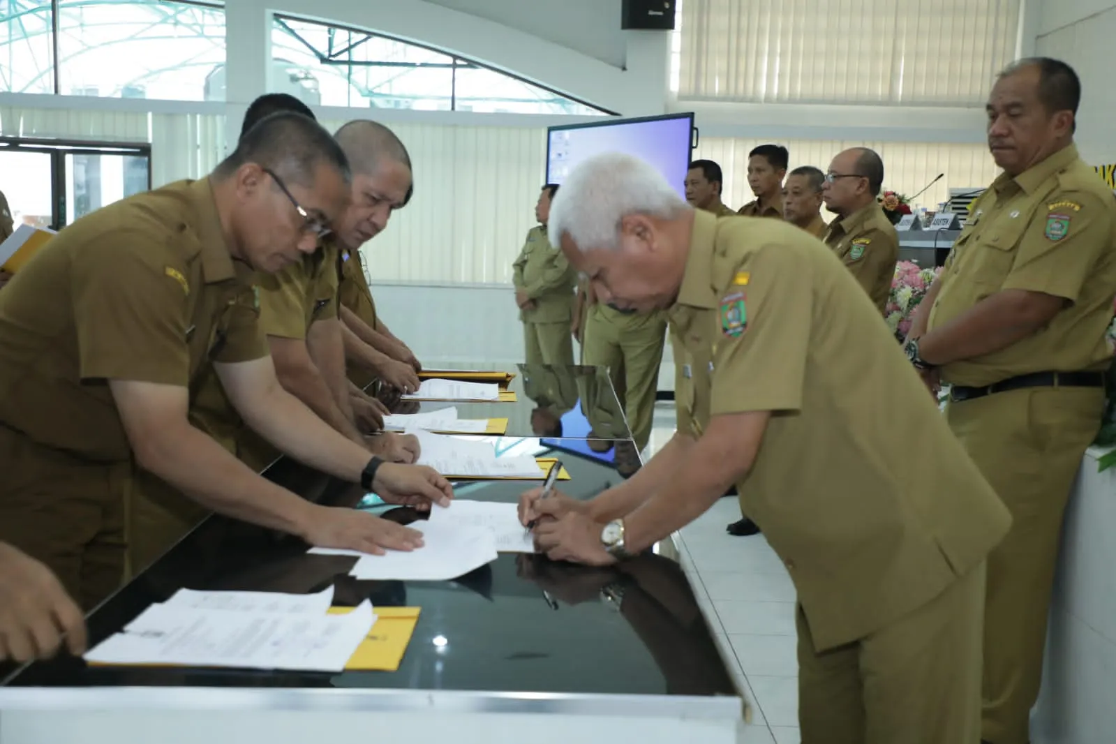 Janji Kinerja Dan KTP Digital Asahan