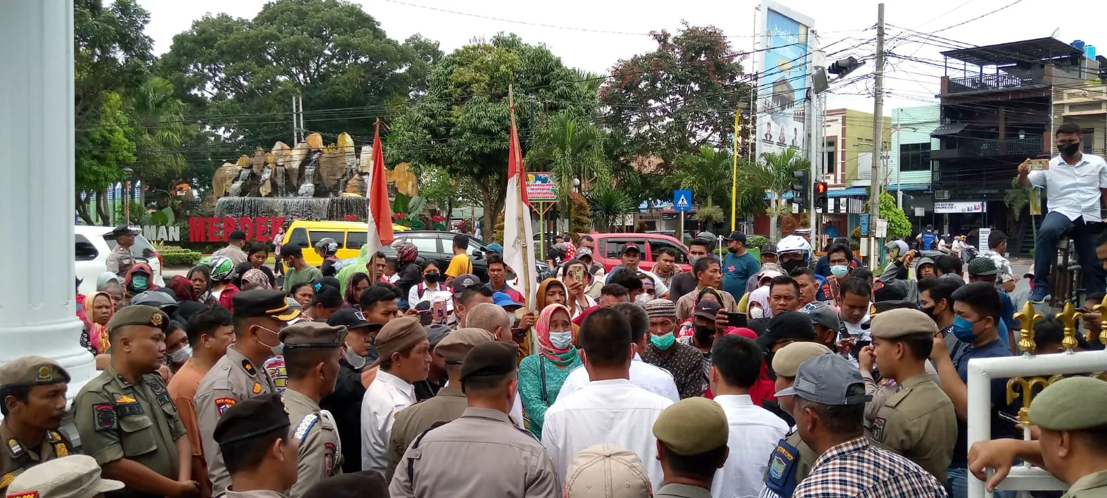Massa Demo Pemko Binjai