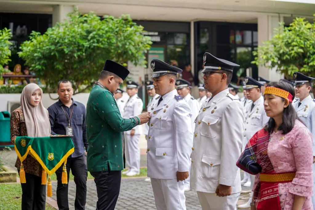 Bobby Kembali Lantik 74 Pejabat Pemko Medan