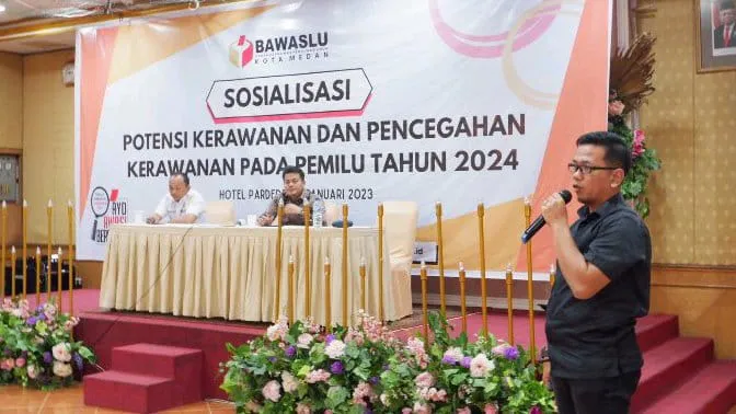 <em>Bawaslu Gandeng Tokoh Masyarakat Cegah Kerawanan Pemilu 2024 di Kota Medan</em>