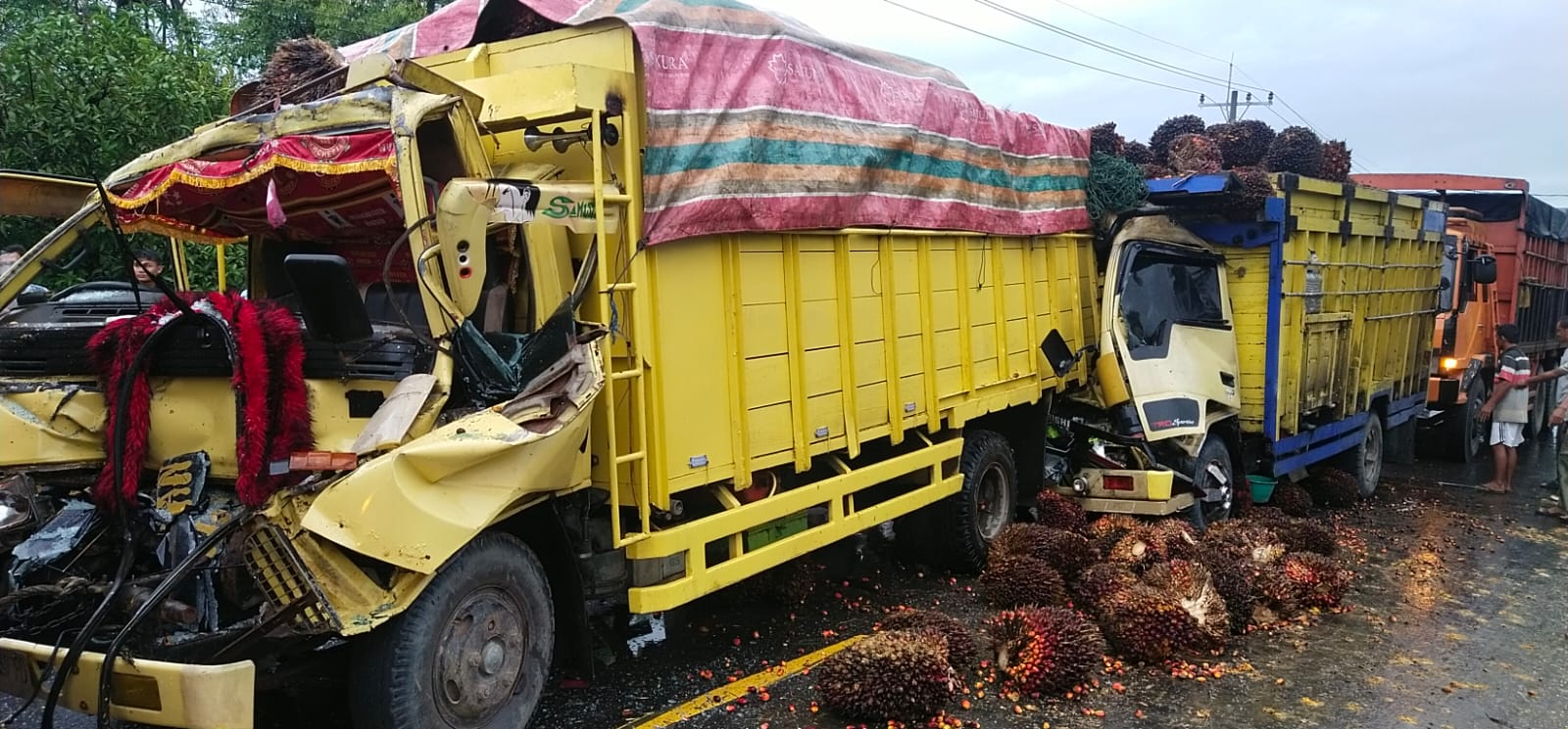 Laka Beruntun Renggut Jiwa Sopir, Satu Kritis