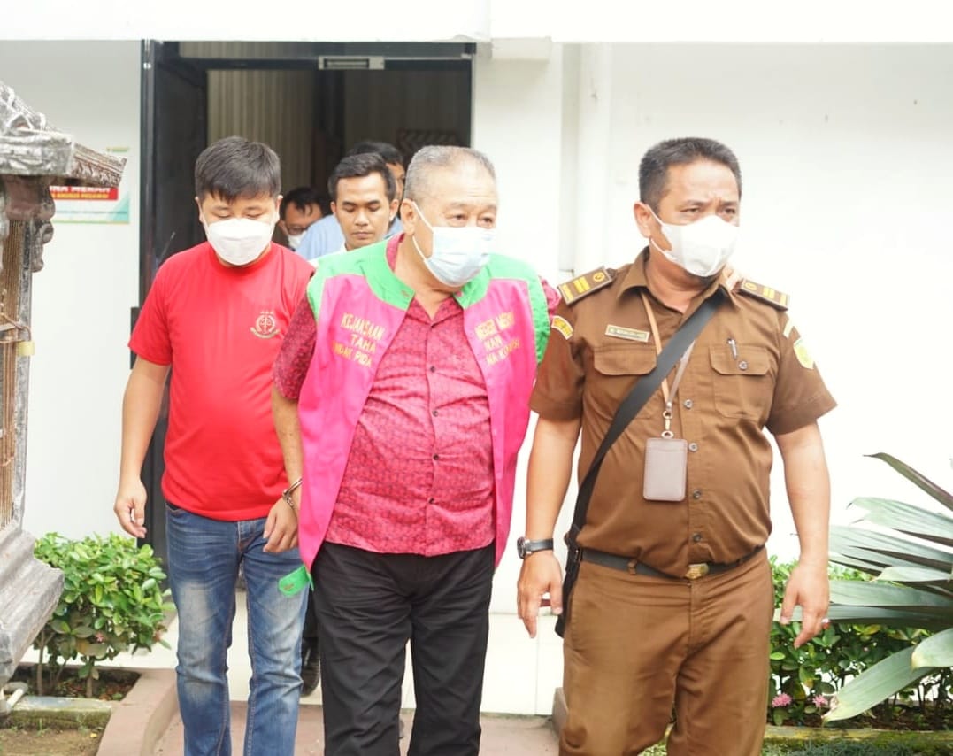 Kejari Medan Terima Penyerahan Tersangka Penggelapan Pajak Senilai Rp244 Miliar